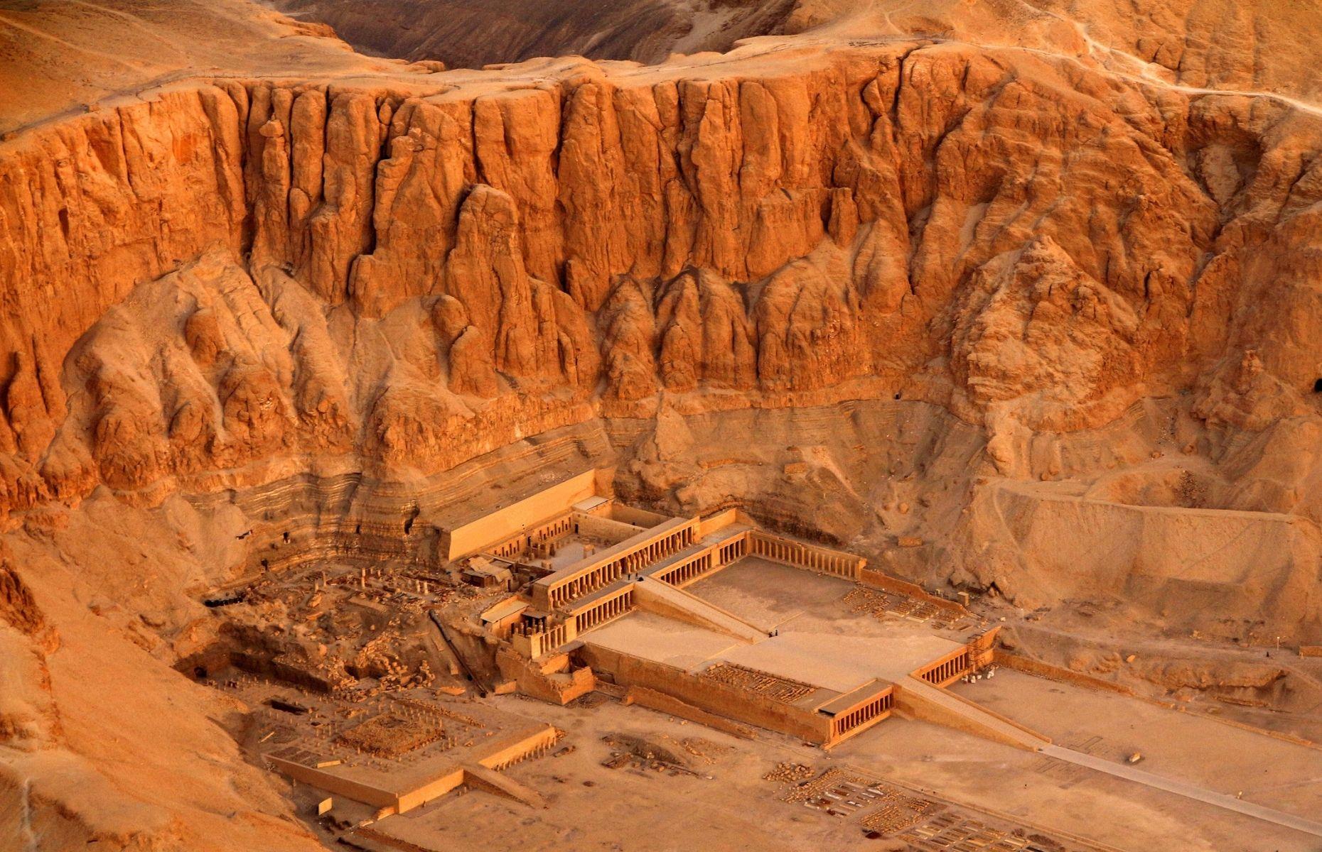 Luxor